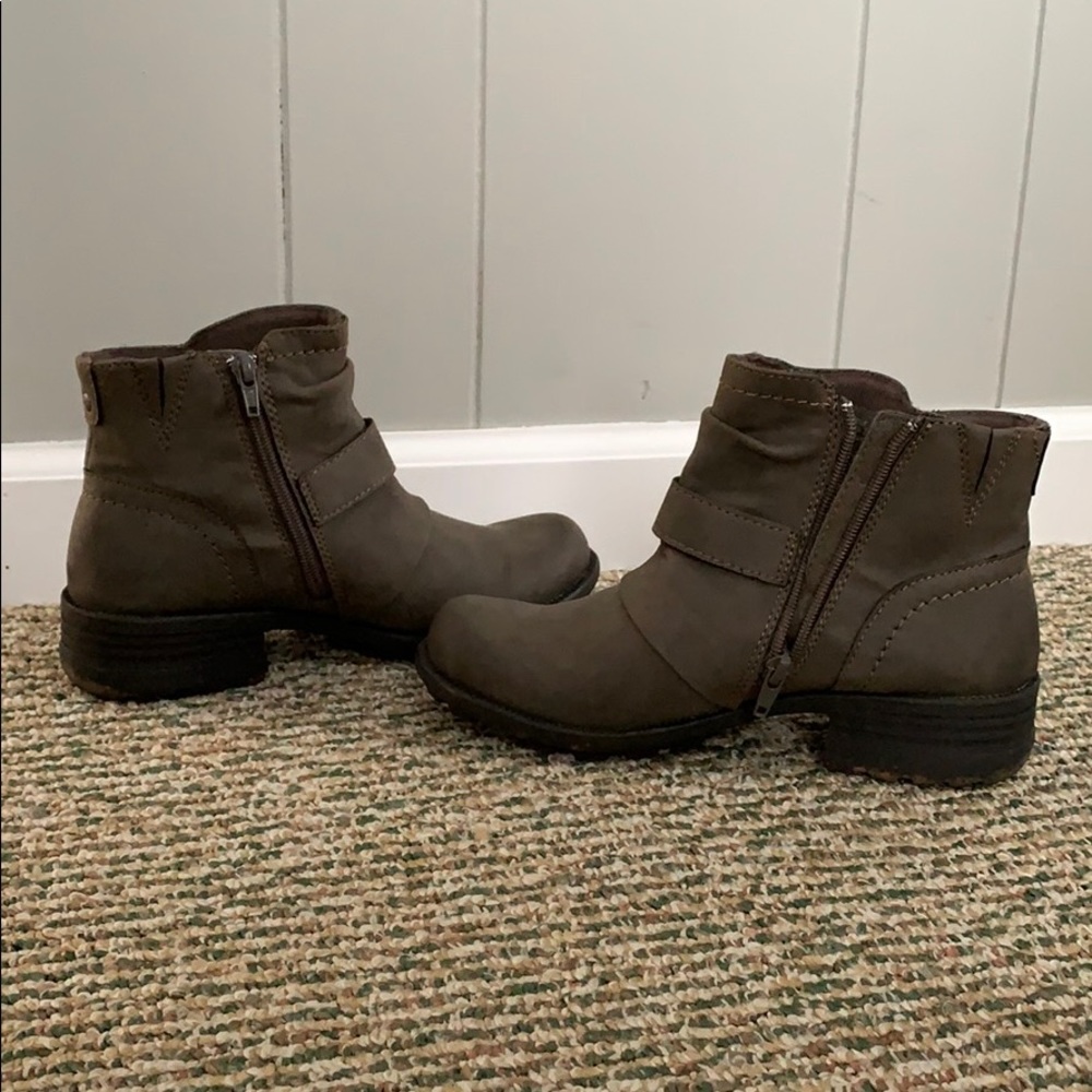 Brand new booties